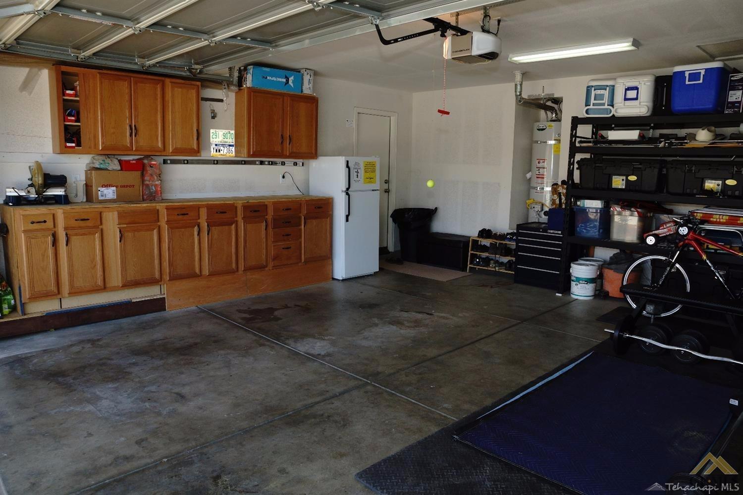 1006 Chris Ln, Tehachapi, CA 93561 photo 11