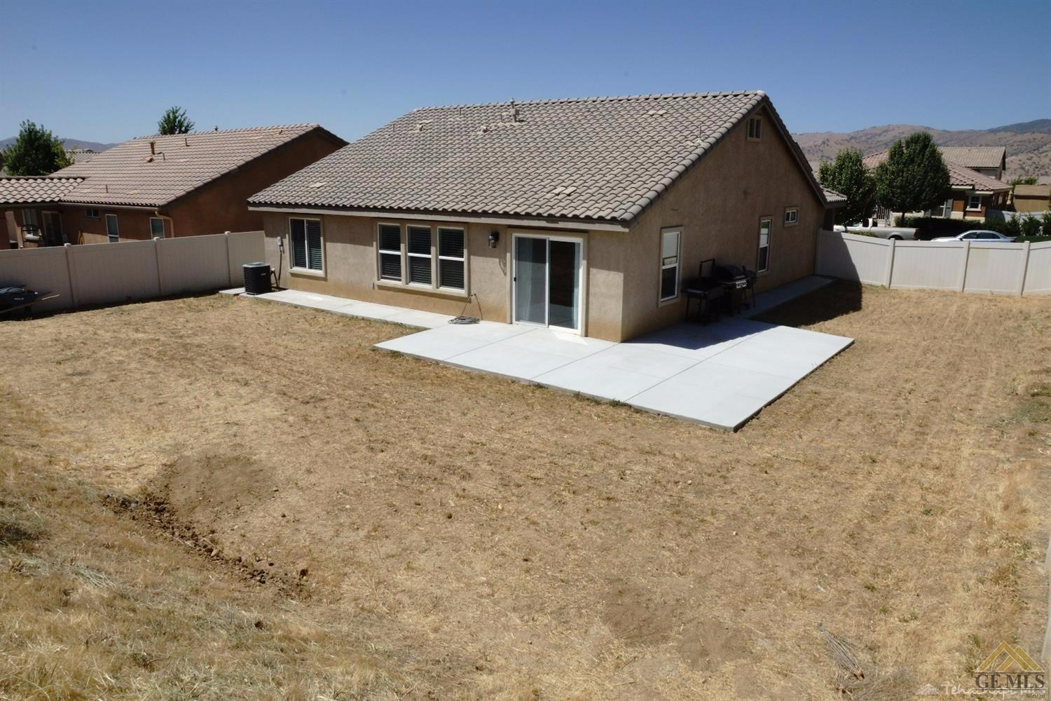 1006 Chris Ln, Tehachapi, CA 93561 photo 12