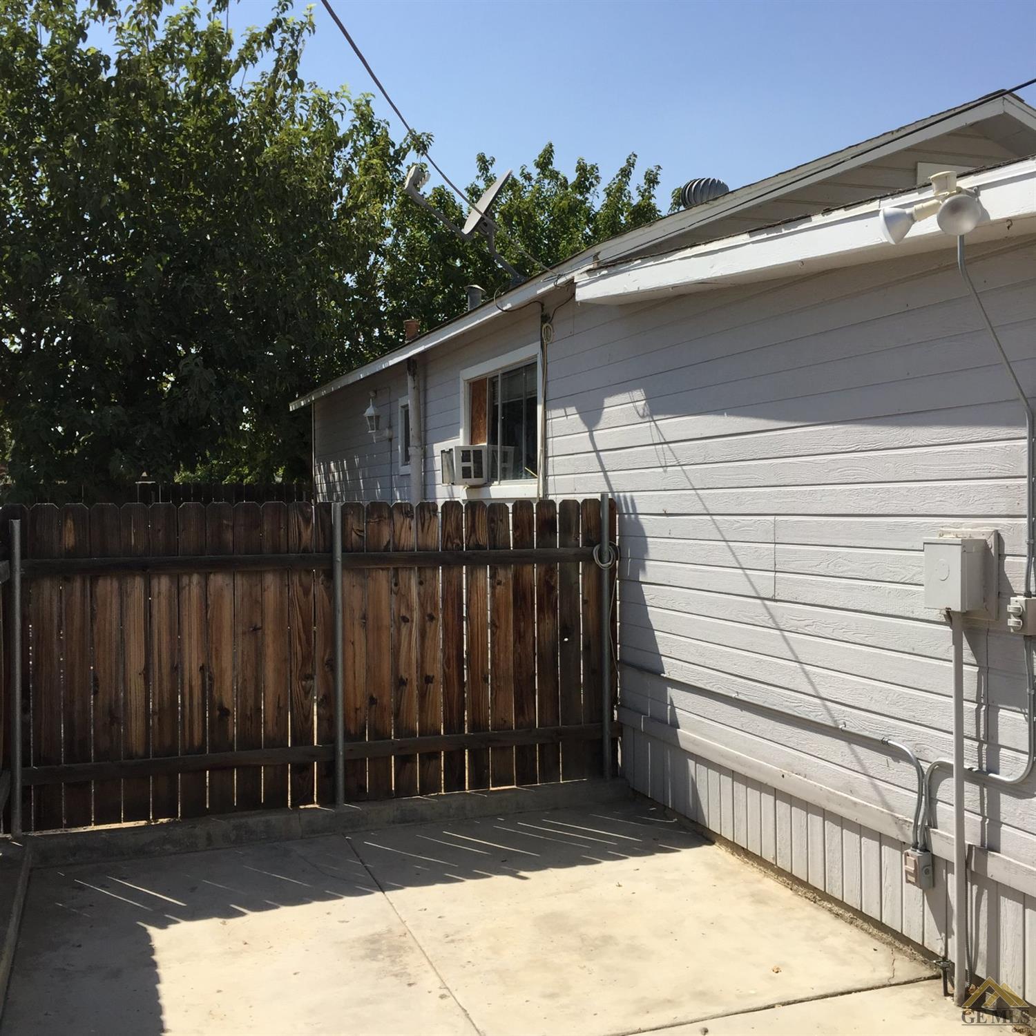 514 Fillmore St, Taft, CA 93268 photo 12