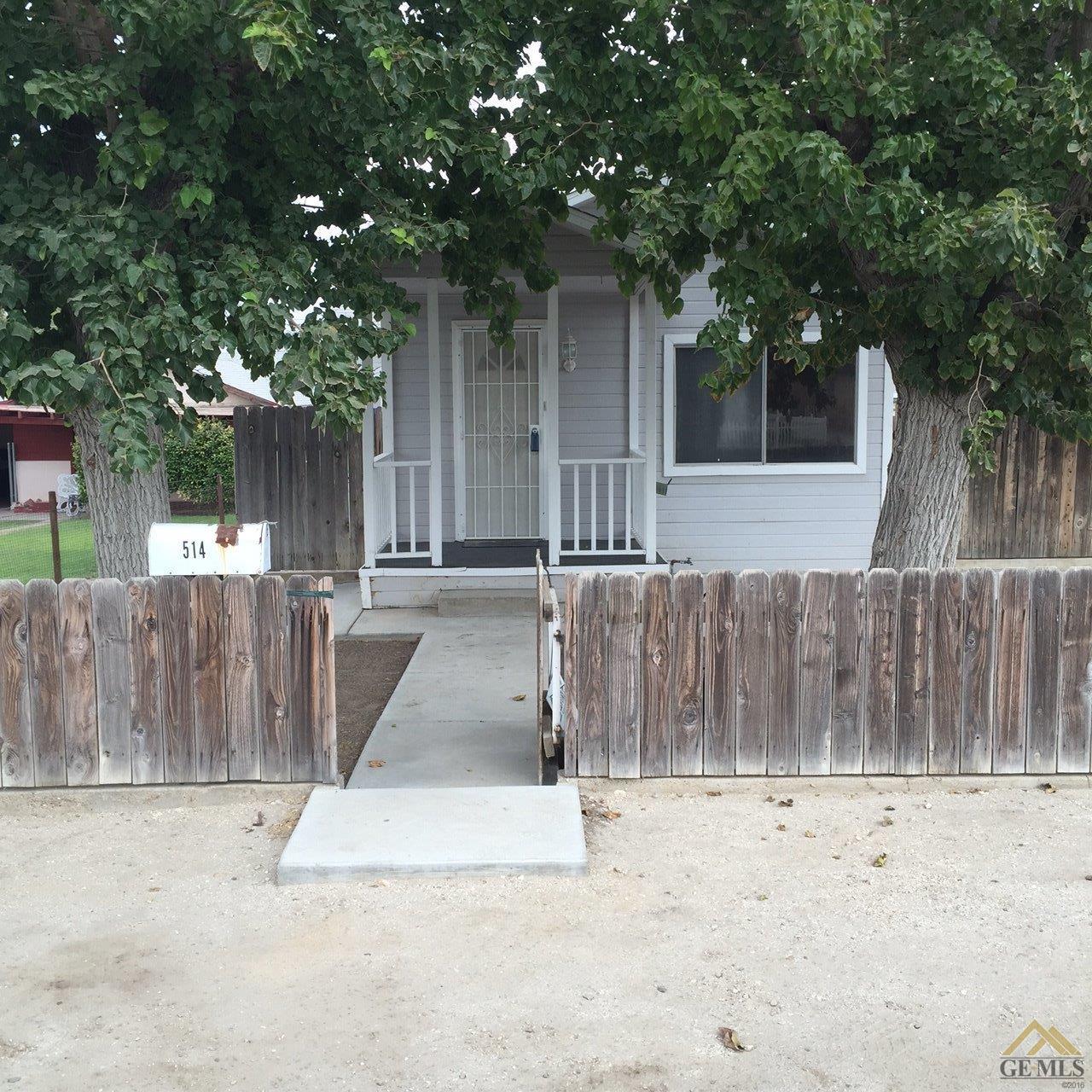 514 Fillmore St, Taft, CA 93268 photo 1