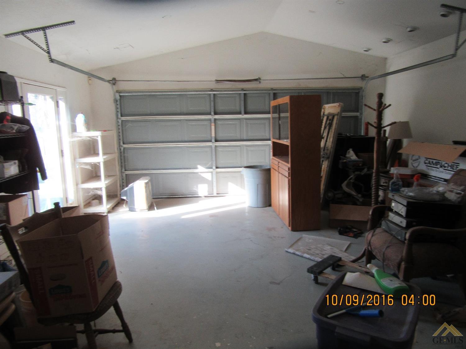 703 Fairview Rd, Bakersfield, CA 93307 photo 8