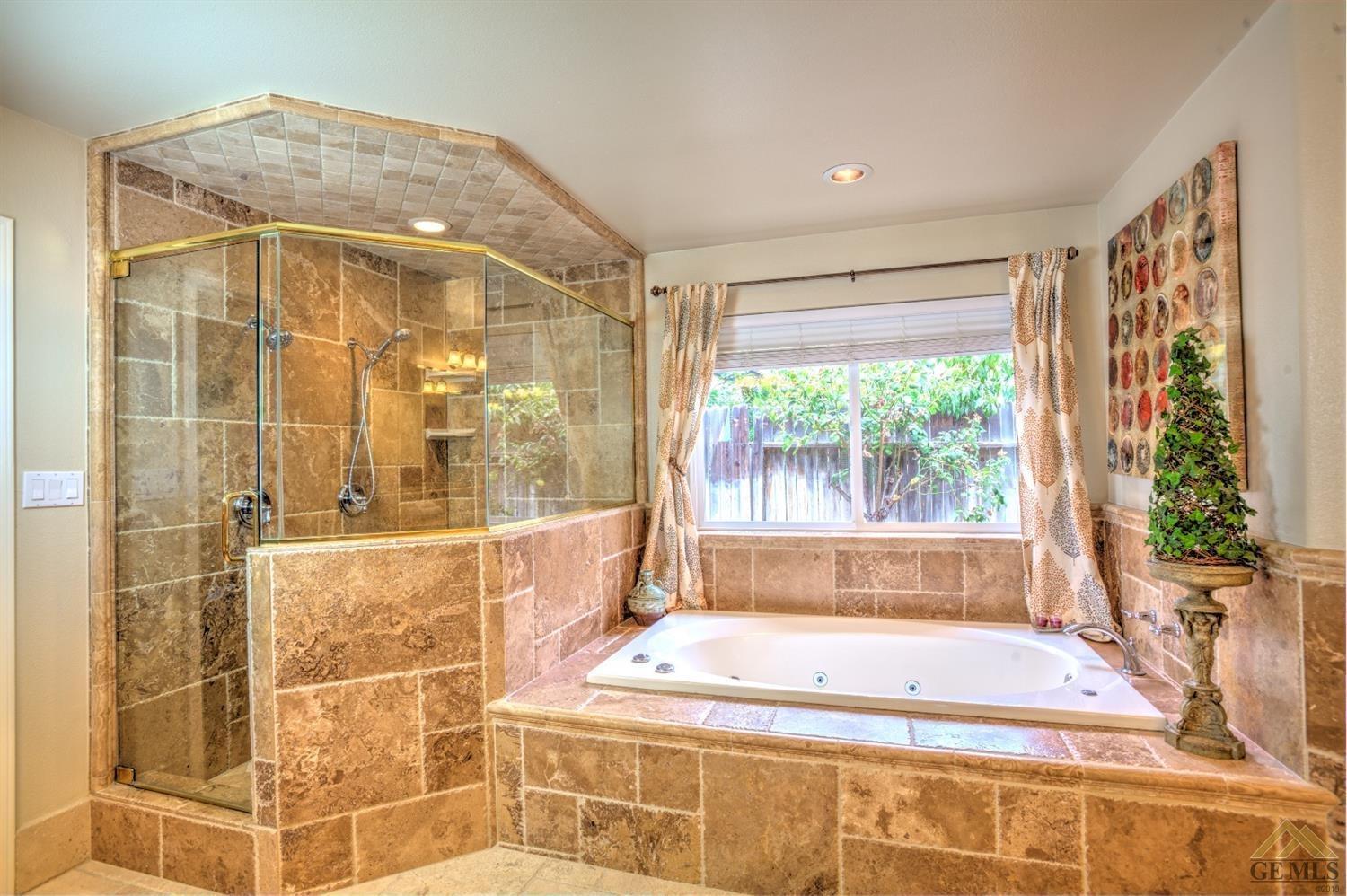 2000 Spring Rose Dr, Bakersfield, CA 93312 photo 14
