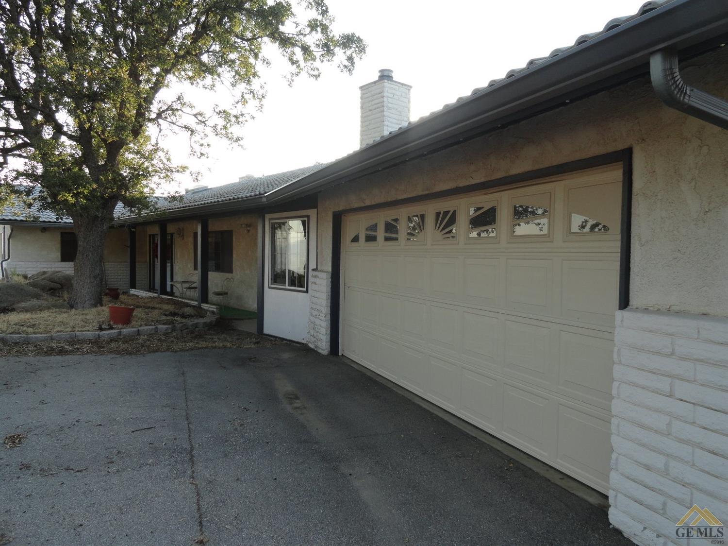 19191 Mustang Dr, Tehachapi, CA 93561 photo 4