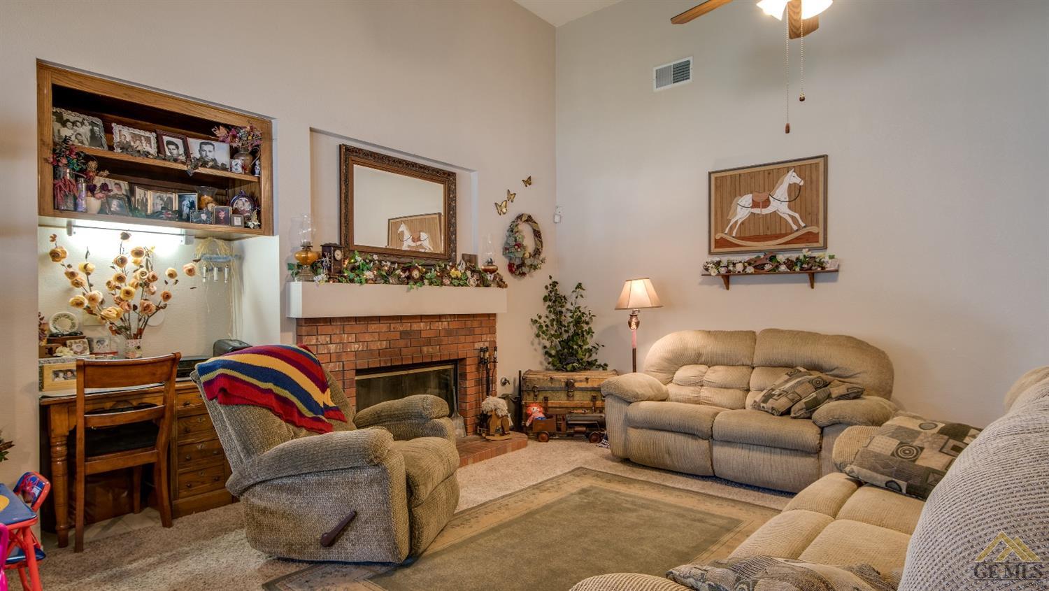 3615 Bathurst Ave, Bakersfield, CA 93313 photo 5