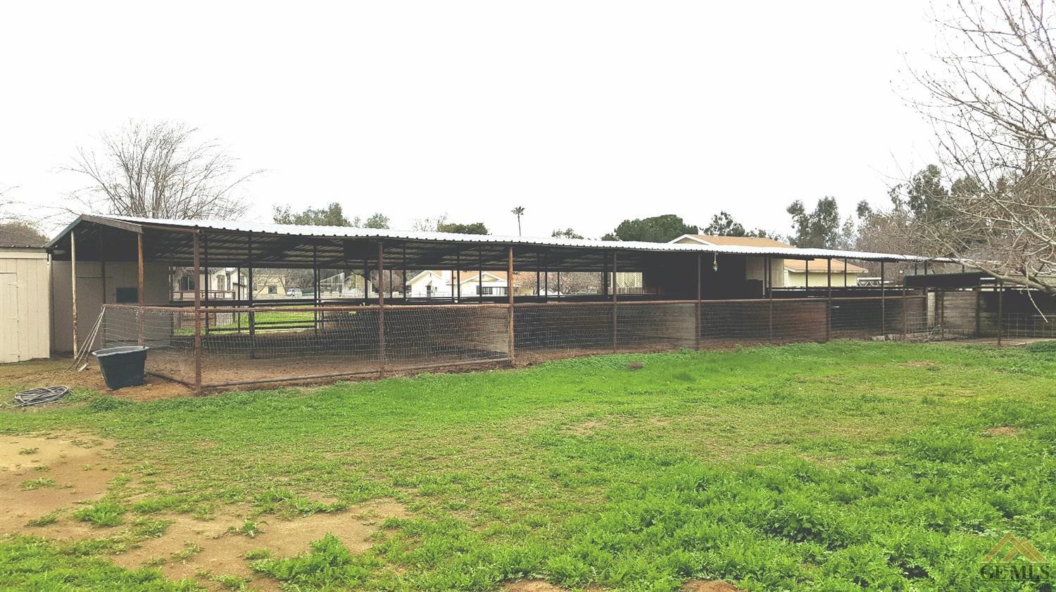 9212 E Wilson Rd, Bakersfield, CA 93307 photo 13