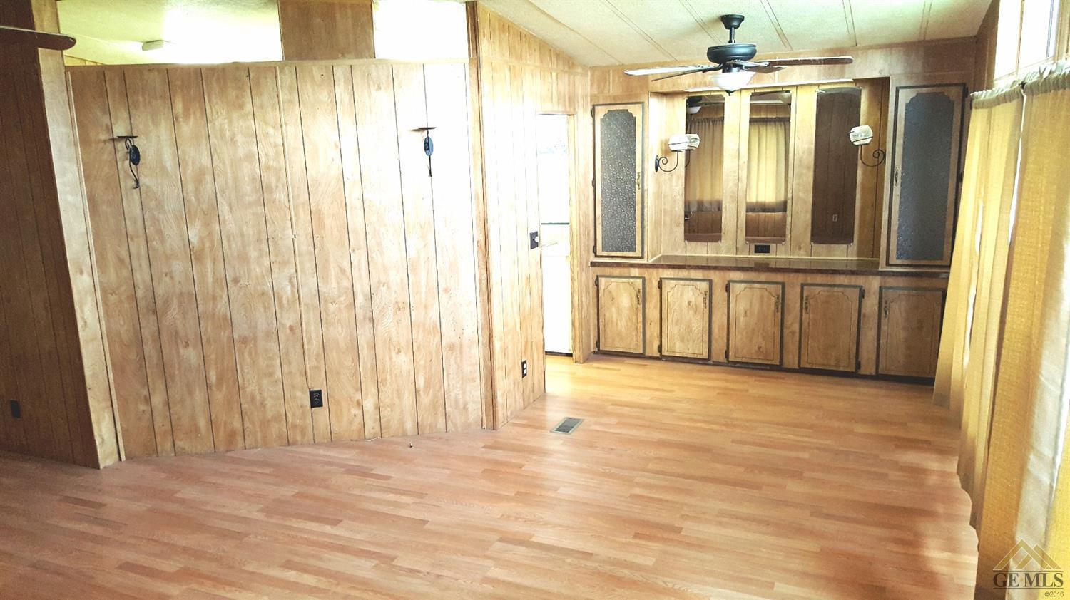 9212 E Wilson Rd, Bakersfield, CA 93307 photo 7