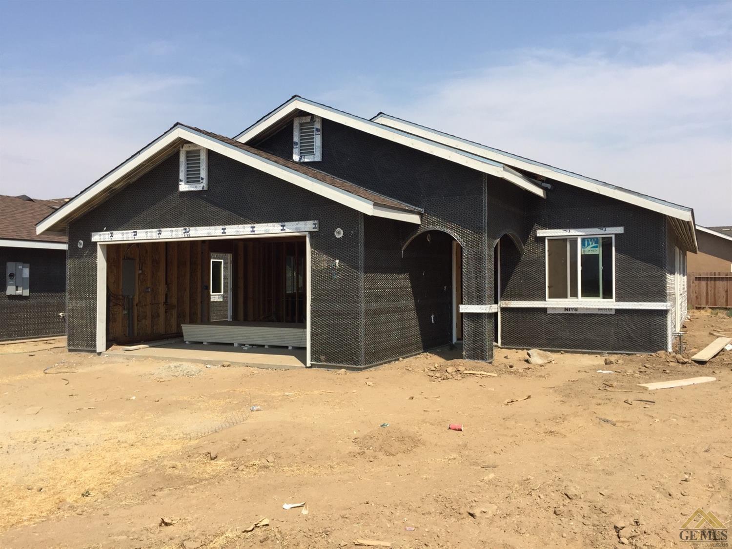 109 Monarch Rd, Madera, CA 93638 photo 1