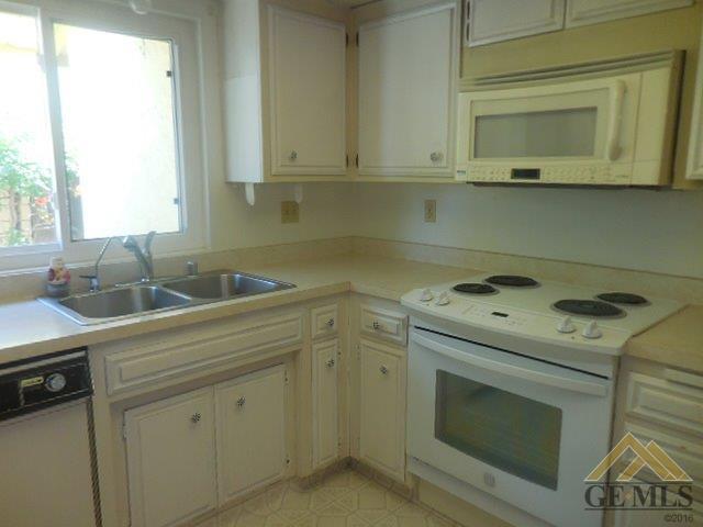 507 Alpine St, Taft, CA 93268 photo 3