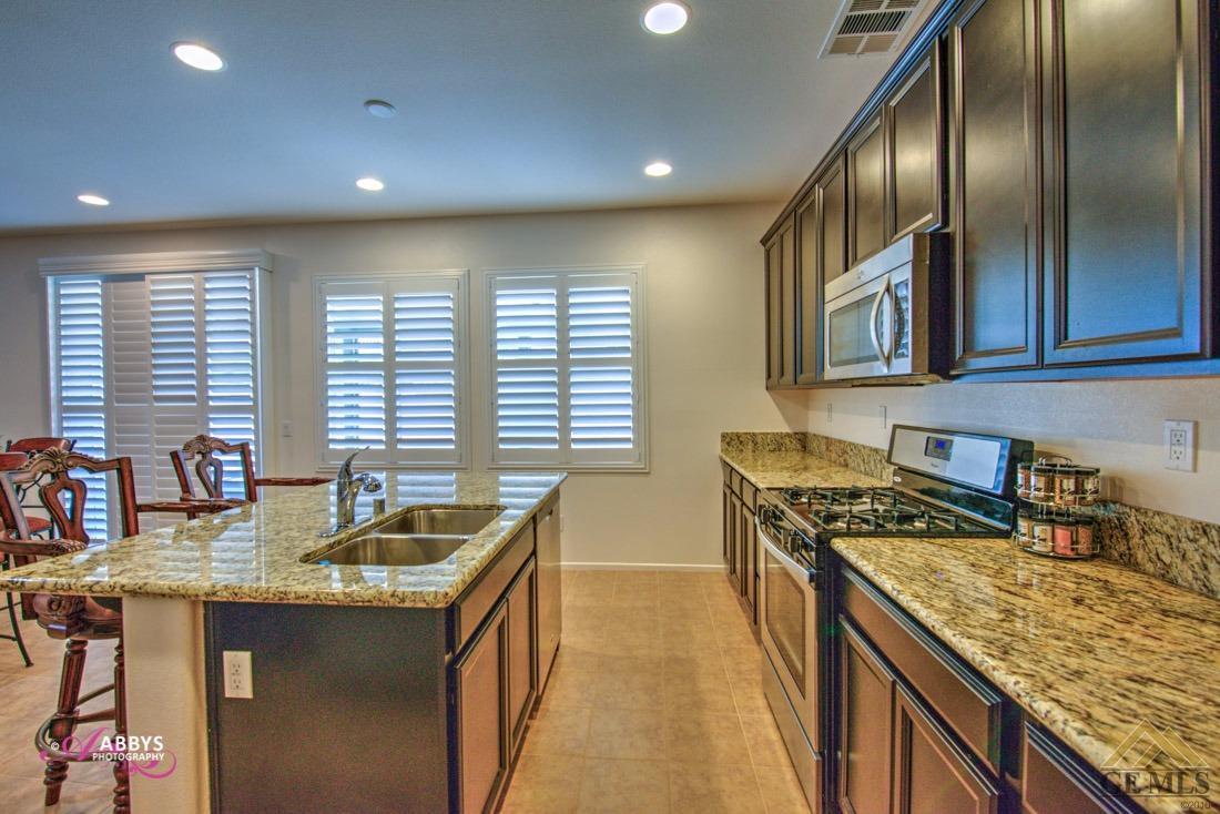 15936 Cusano Pl, Bakersfield, CA 93314 photo 7