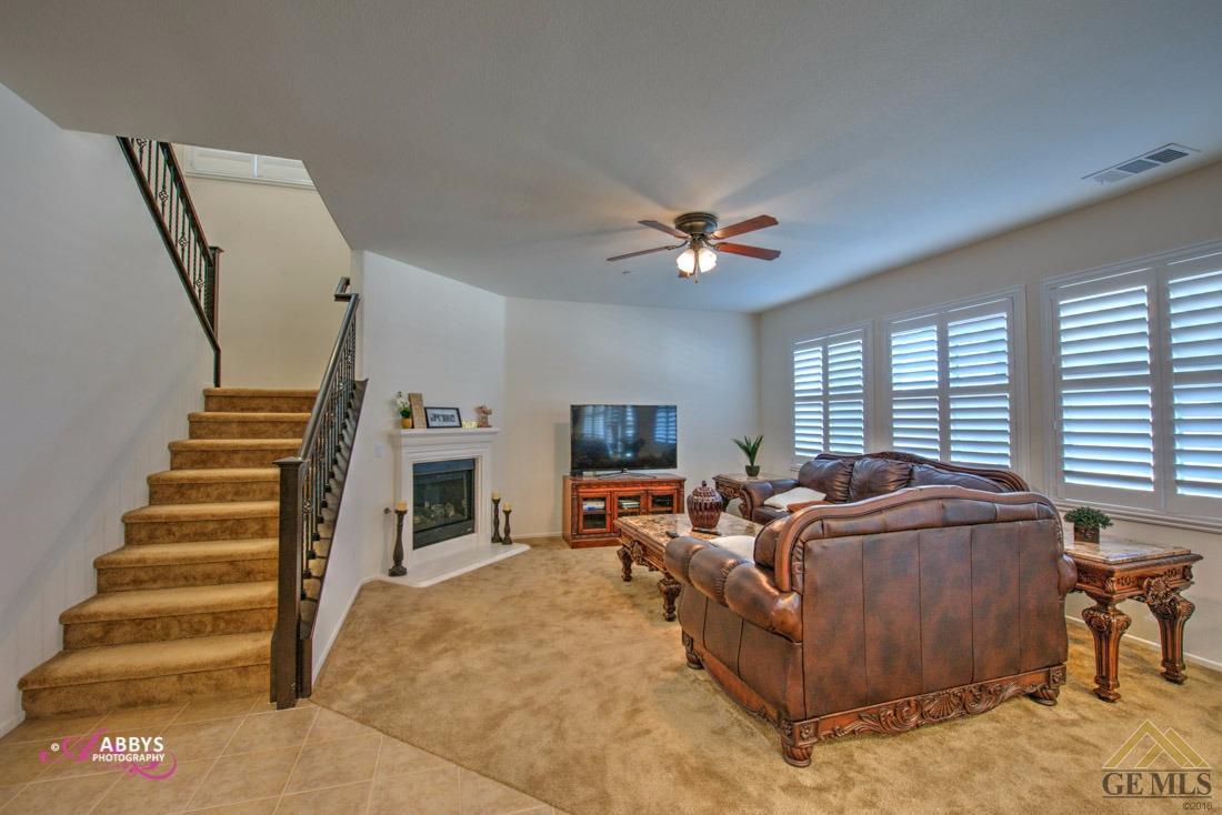 15936 Cusano Pl, Bakersfield, CA 93314 photo 11