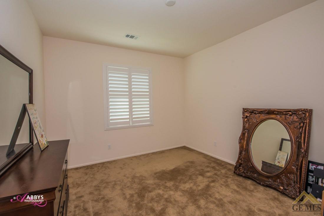 15936 Cusano Pl, Bakersfield, CA 93314 photo 18