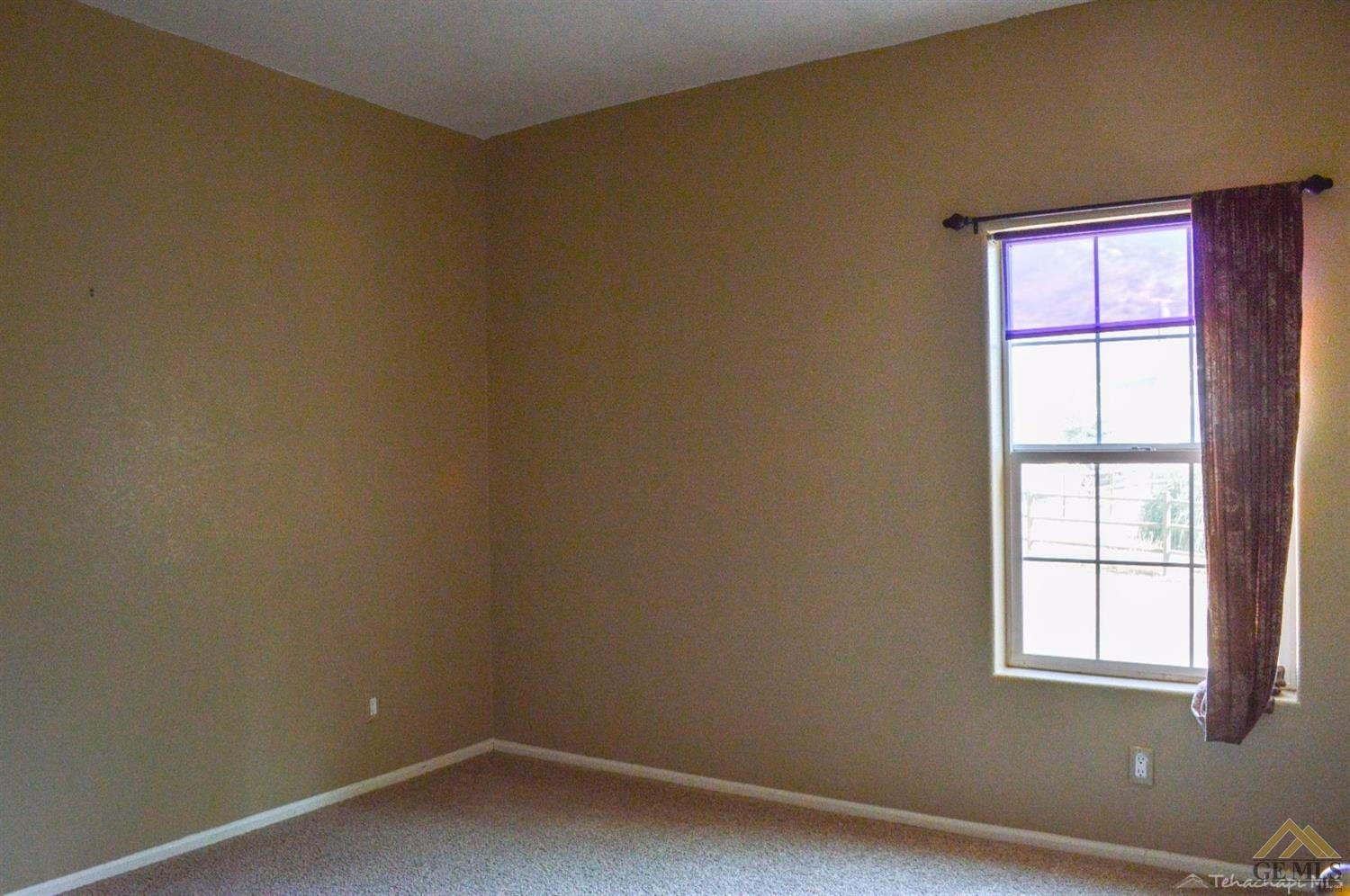 27340 Nashua Ct, Tehachapi, CA 93561 photo 9