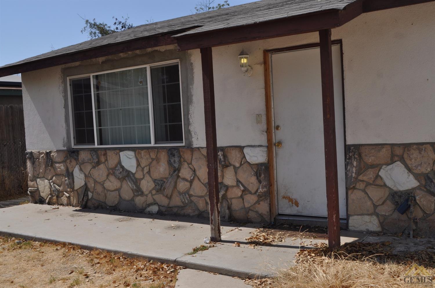 1004 Sandra Dr, Bakersfield, CA 93304 photo 3