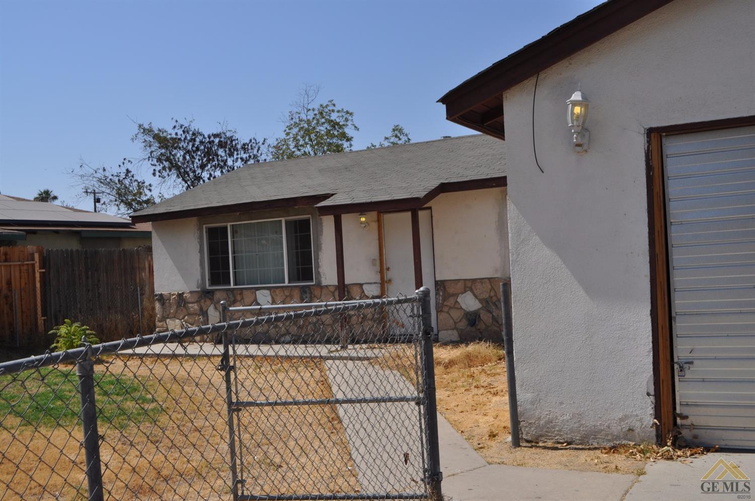 1004 Sandra Dr, Bakersfield, CA 93304 photo 2