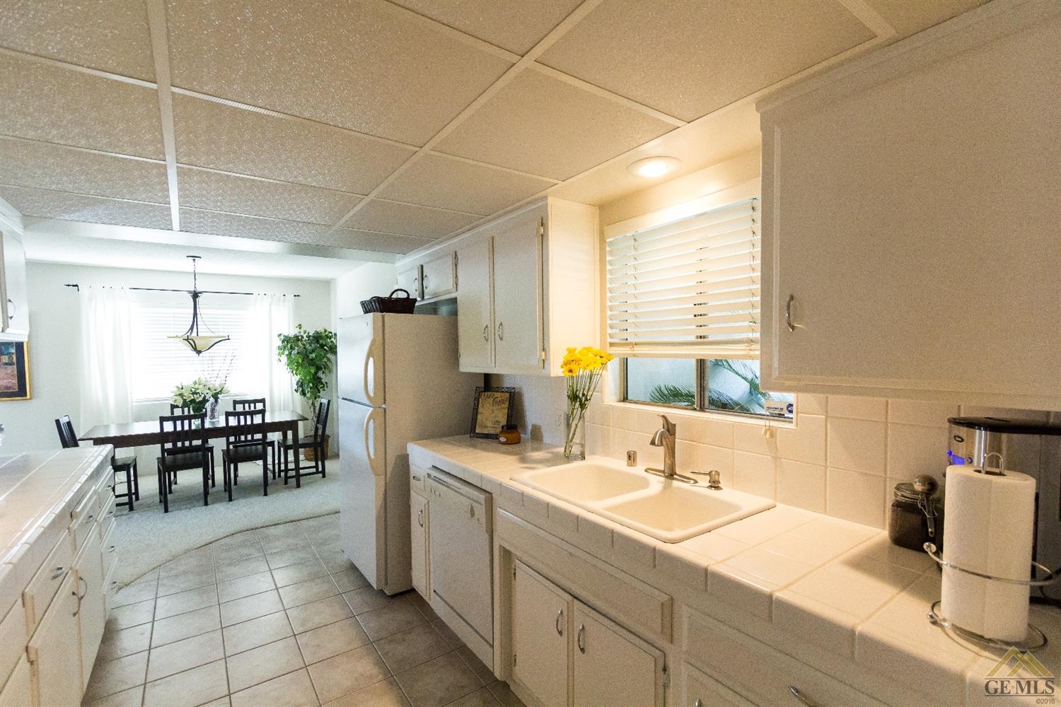 3200 Pendleton Ct, Bakersfield, CA 93309 photo 6