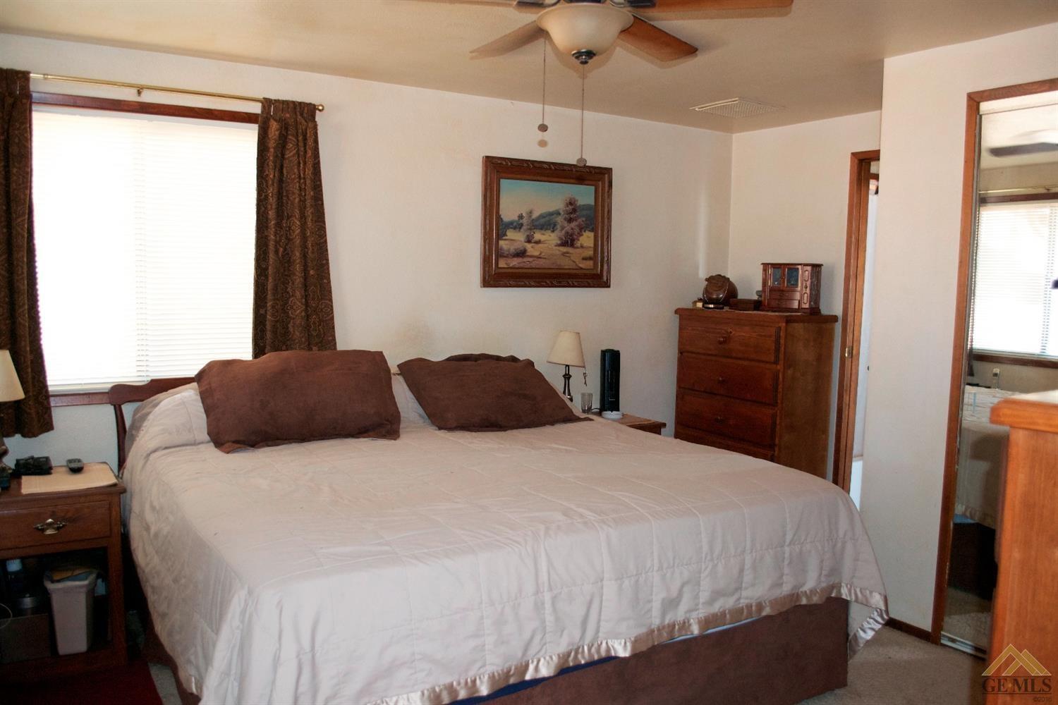 29100 Skyline Dr, Tehachapi, CA 93561 photo 7