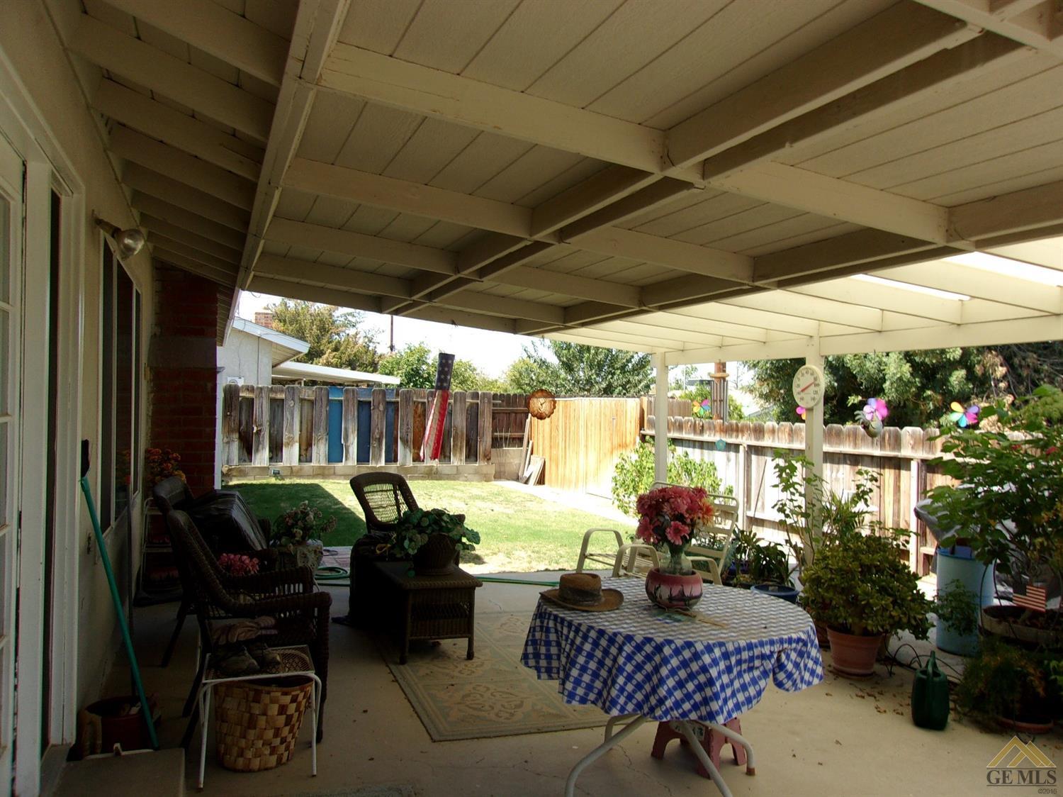 410 Stokes Ln, Taft, CA 93268 photo 16