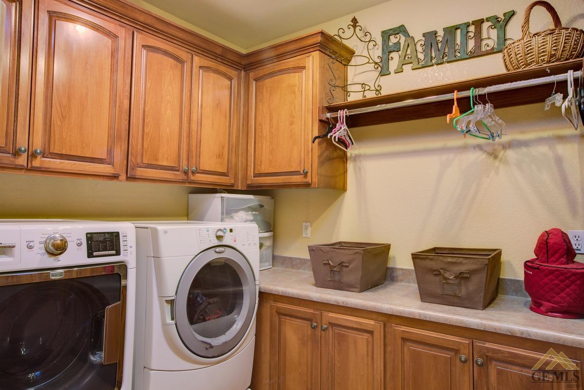 22861 Saddleback Dr, Tehachapi, CA 93561 photo 14