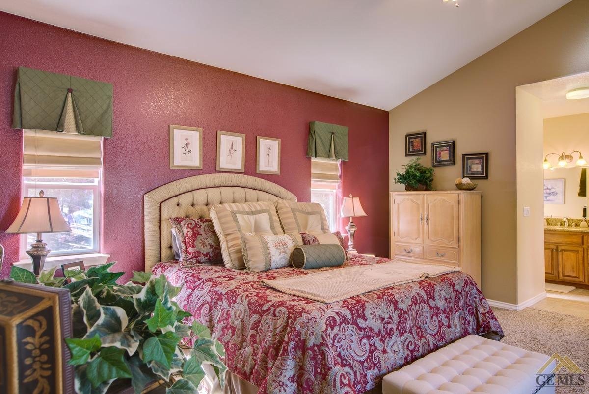 22861 Saddleback Dr, Tehachapi, CA 93561 photo 27