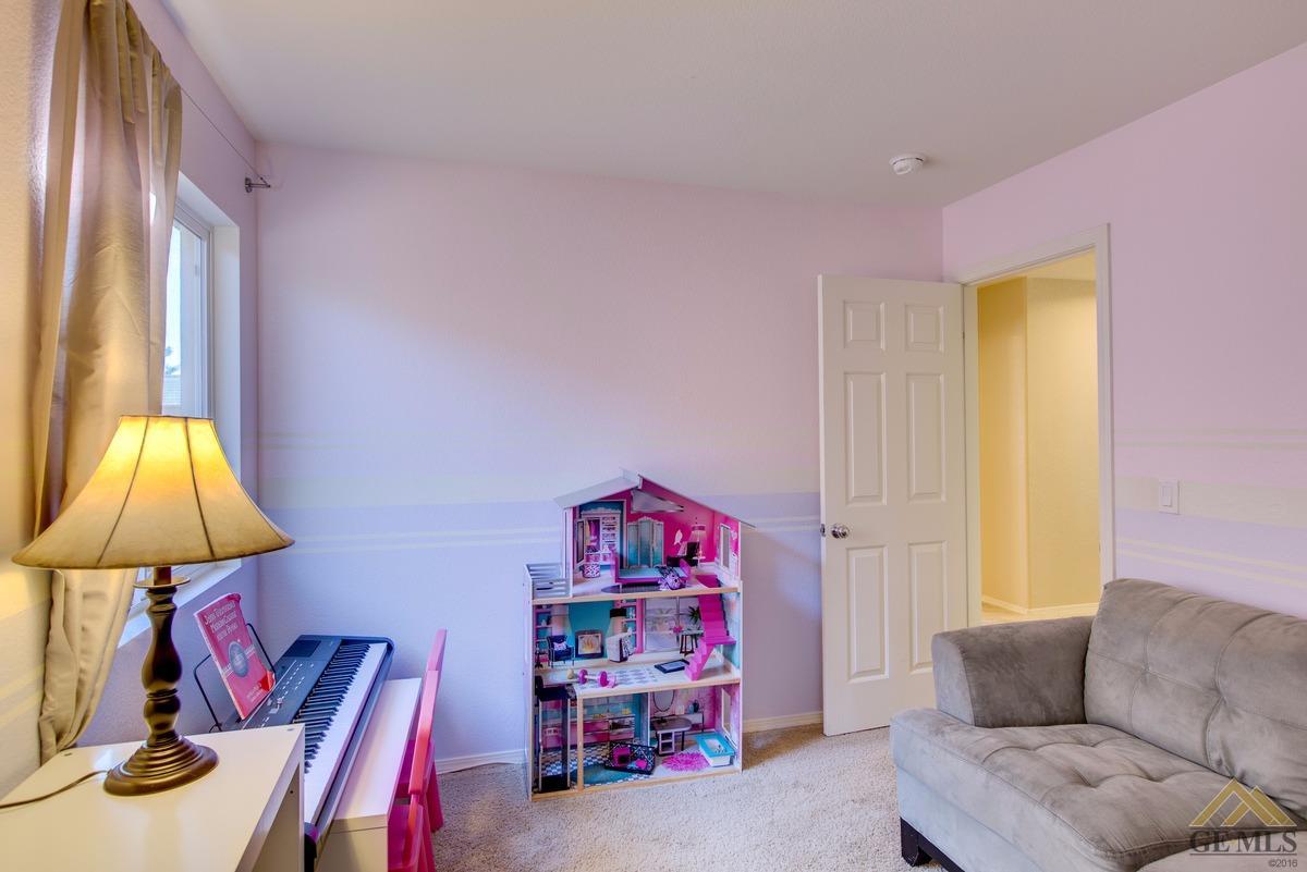 914 Carolyn Ln, Tehachapi, CA 93561 photo 18