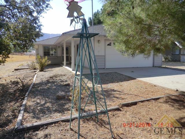 22401 Mariposa Rd, Tehachapi, CA 93561 photo 1