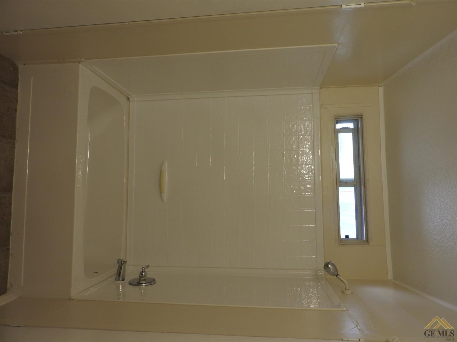 6601 Eucalyptus Dr #207, Bakersfield, CA 93306 photo 10