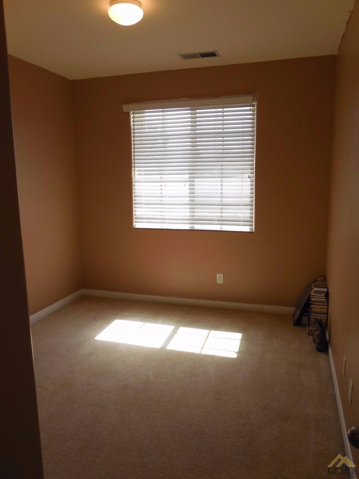 9210 Fragrant Cloud Dr, Bakersfield, CA 93311 photo 12