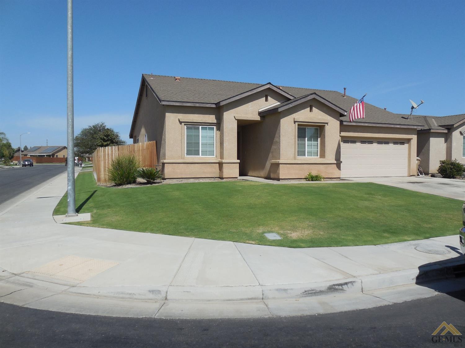 9210 Fragrant Cloud Dr, Bakersfield, CA 93311 photo 2