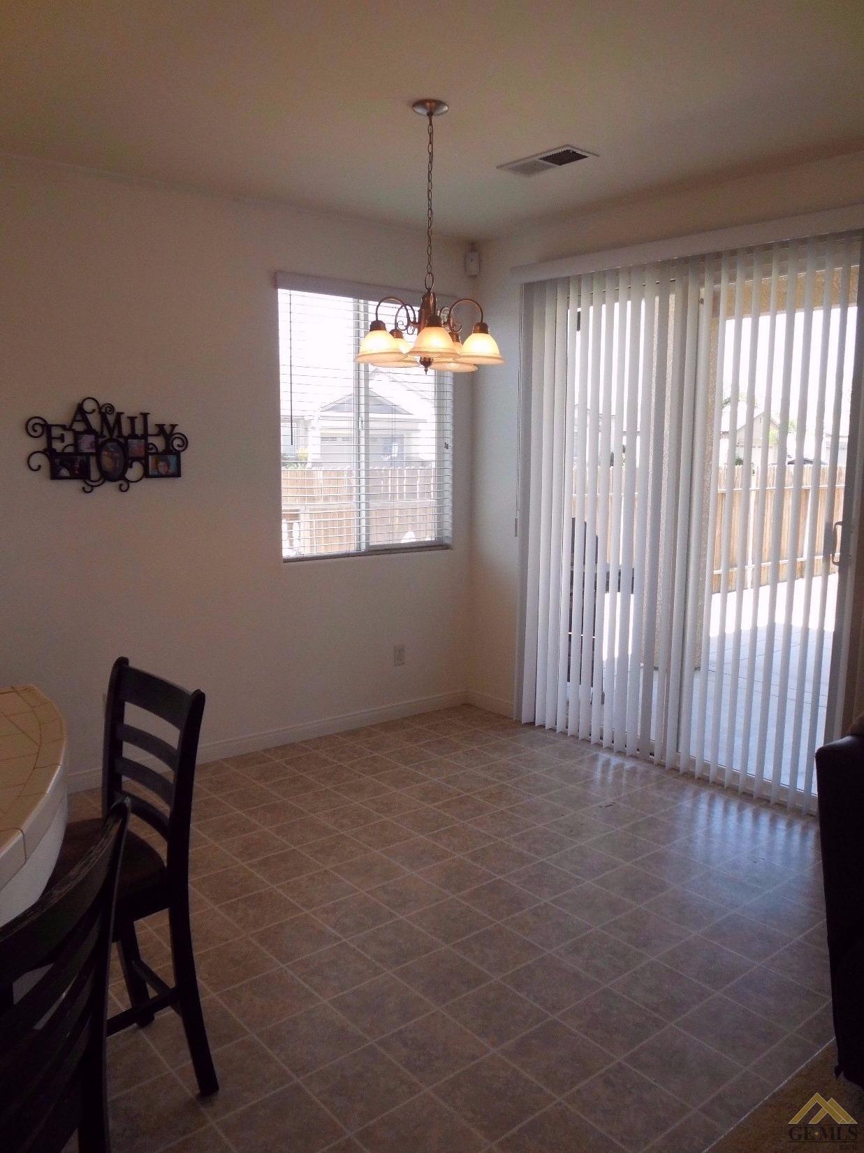 9210 Fragrant Cloud Dr, Bakersfield, CA 93311 photo 6