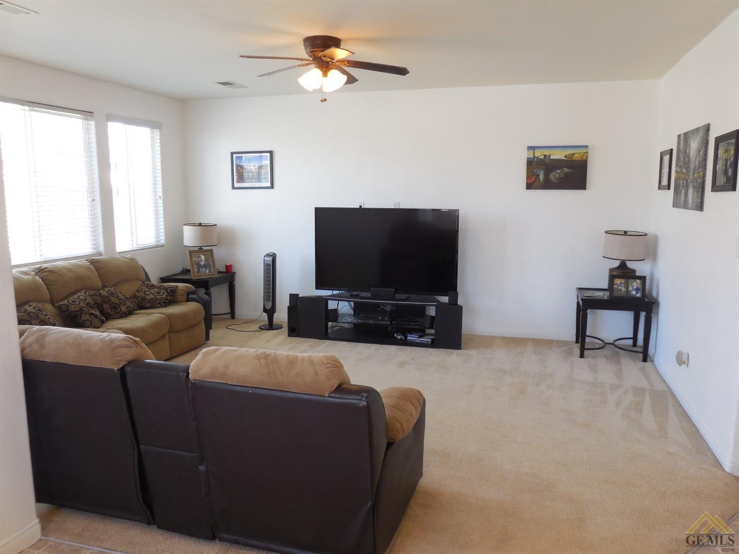9210 Fragrant Cloud Dr, Bakersfield, CA 93311 photo 9