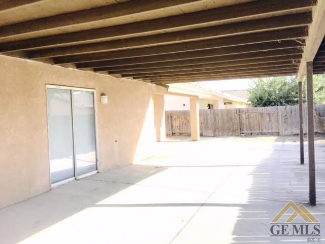 10002 Lenore St, Lamont, CA 93241 photo 27