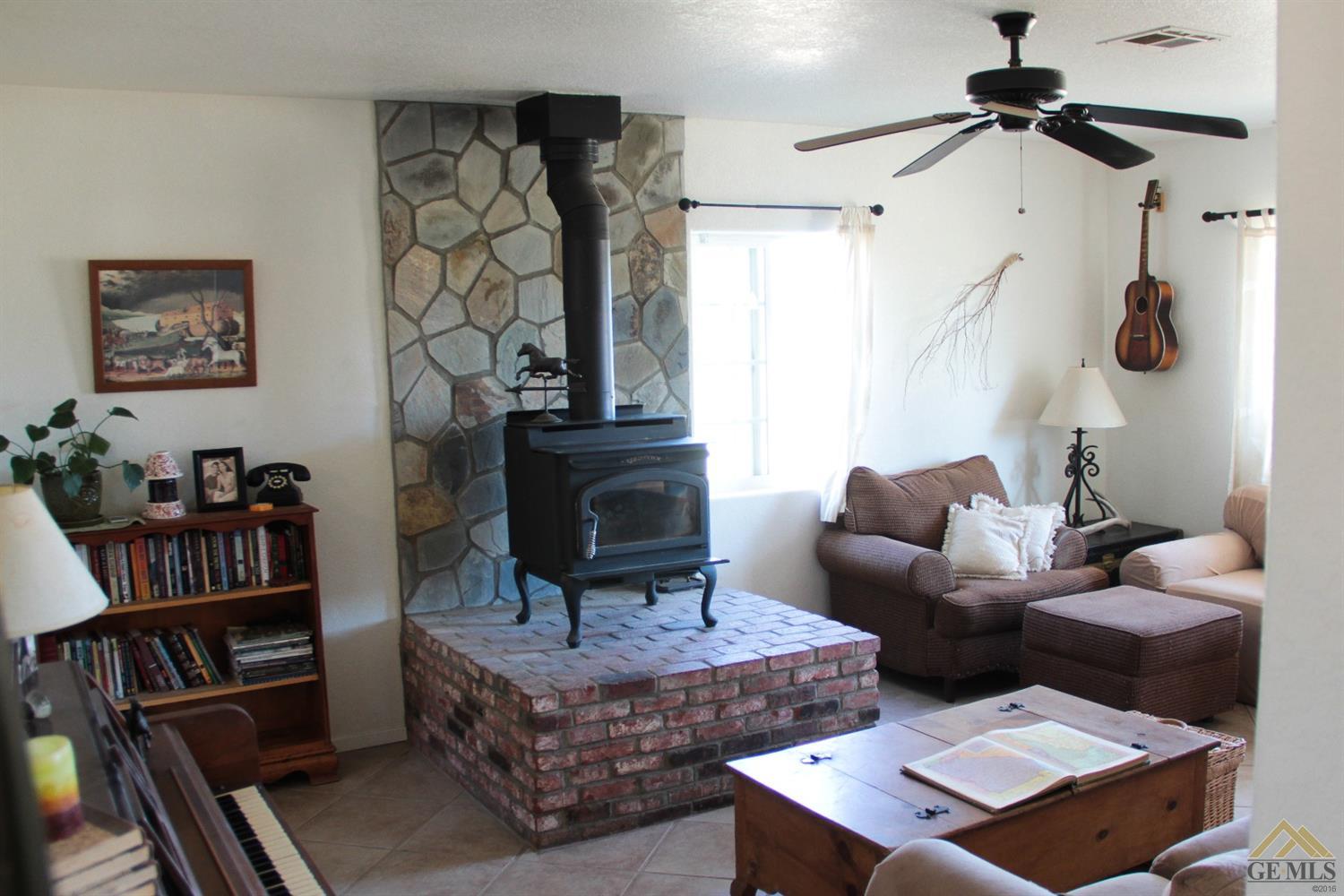 21051 Traveller Pl, Tehachapi, CA 93561 photo 7