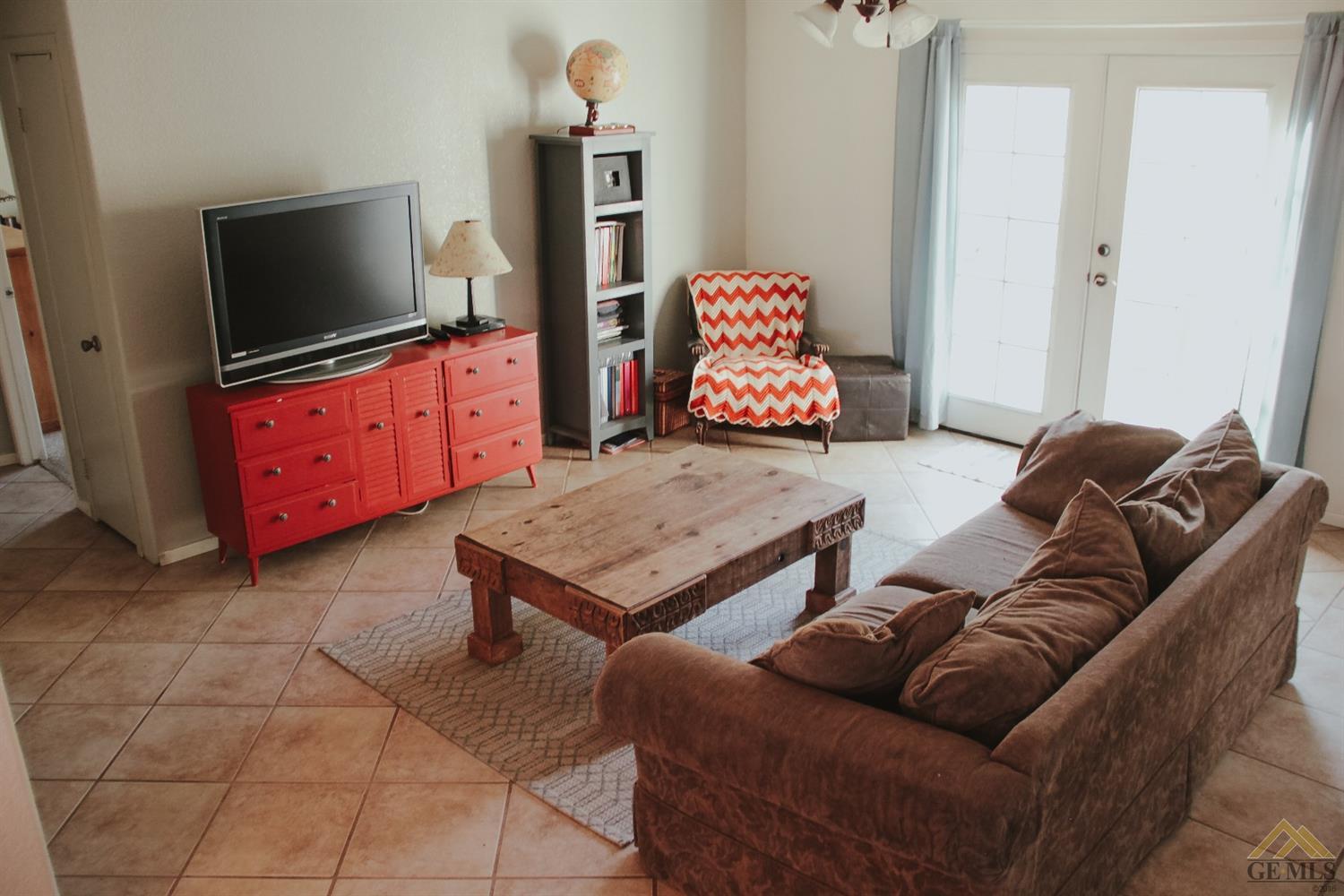 21051 Traveller Pl, Tehachapi, CA 93561 photo 5
