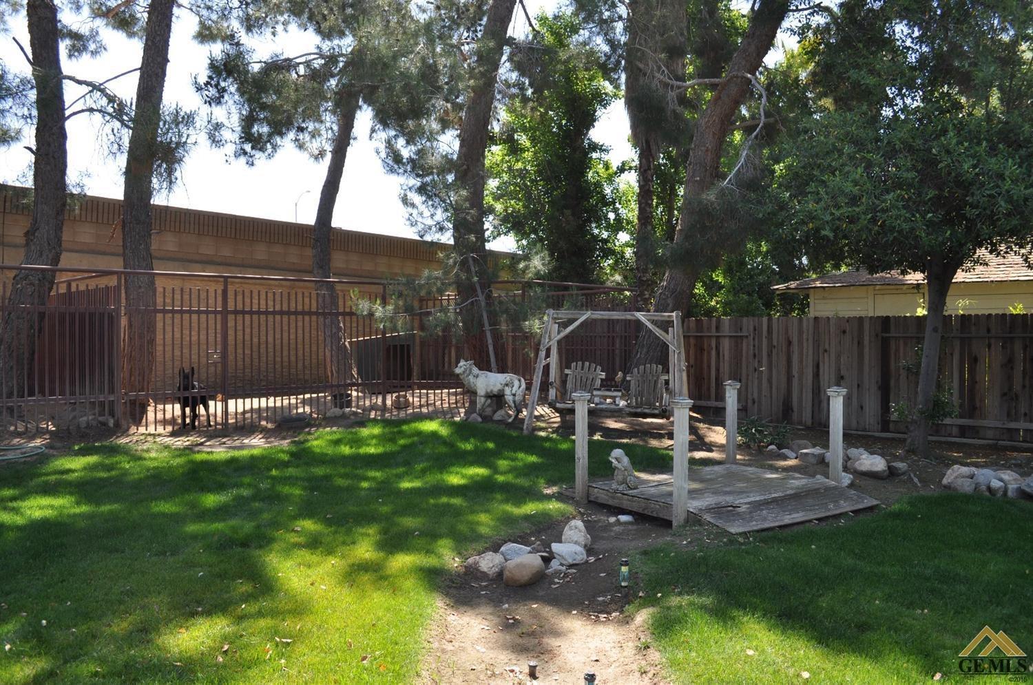 312 Ensenada St, Bakersfield, CA 93314 photo 23
