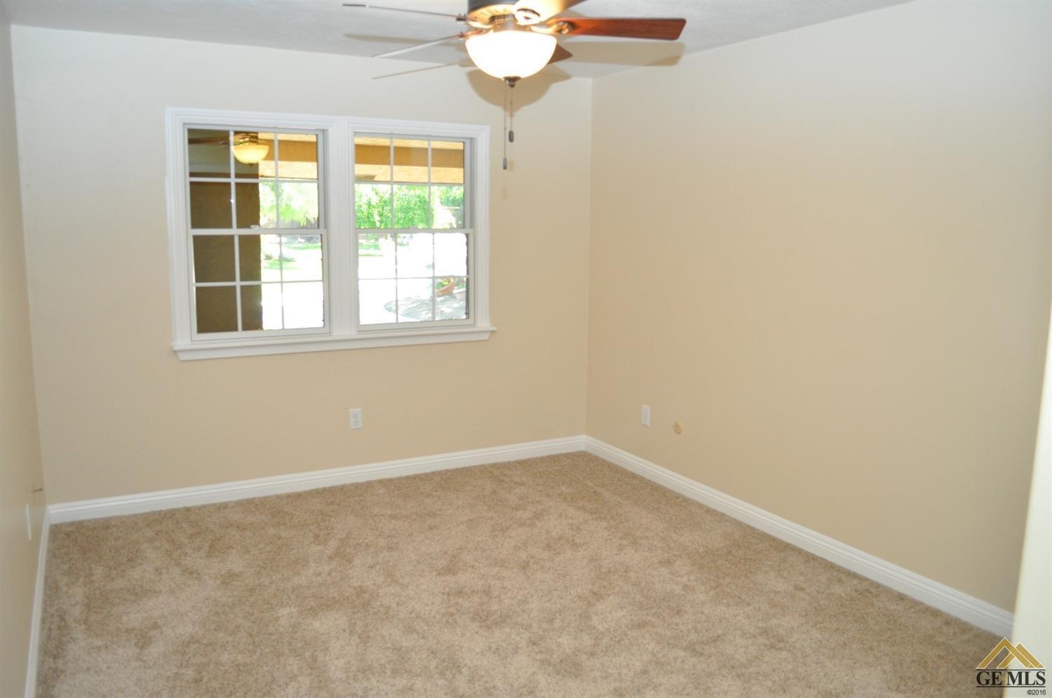 312 Ensenada St, Bakersfield, CA 93314 photo 13