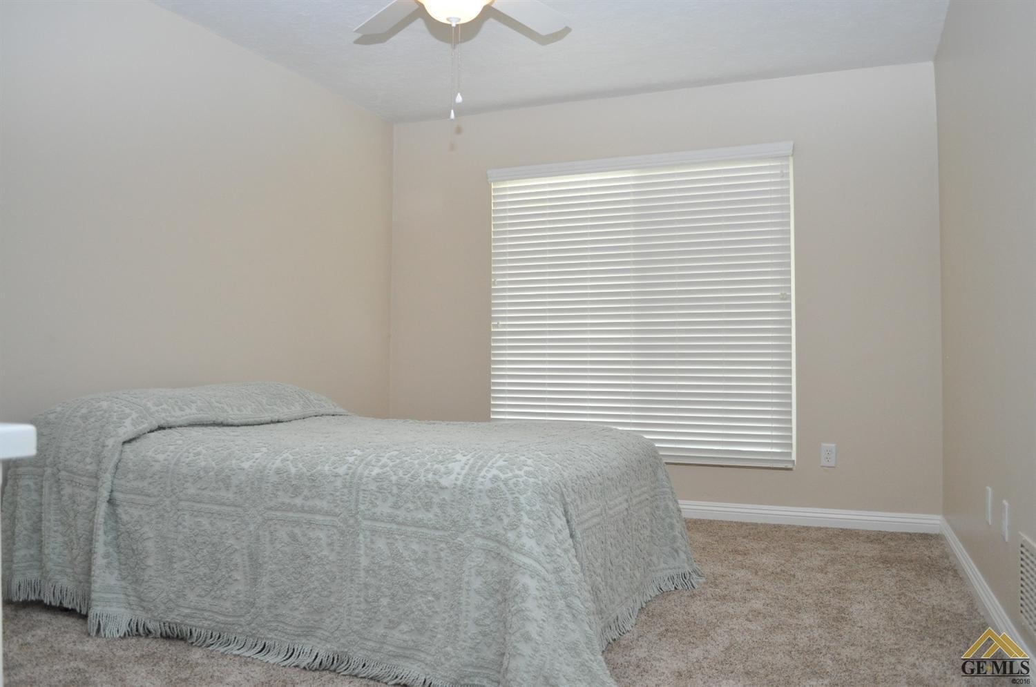 312 Ensenada St, Bakersfield, CA 93314 photo 12