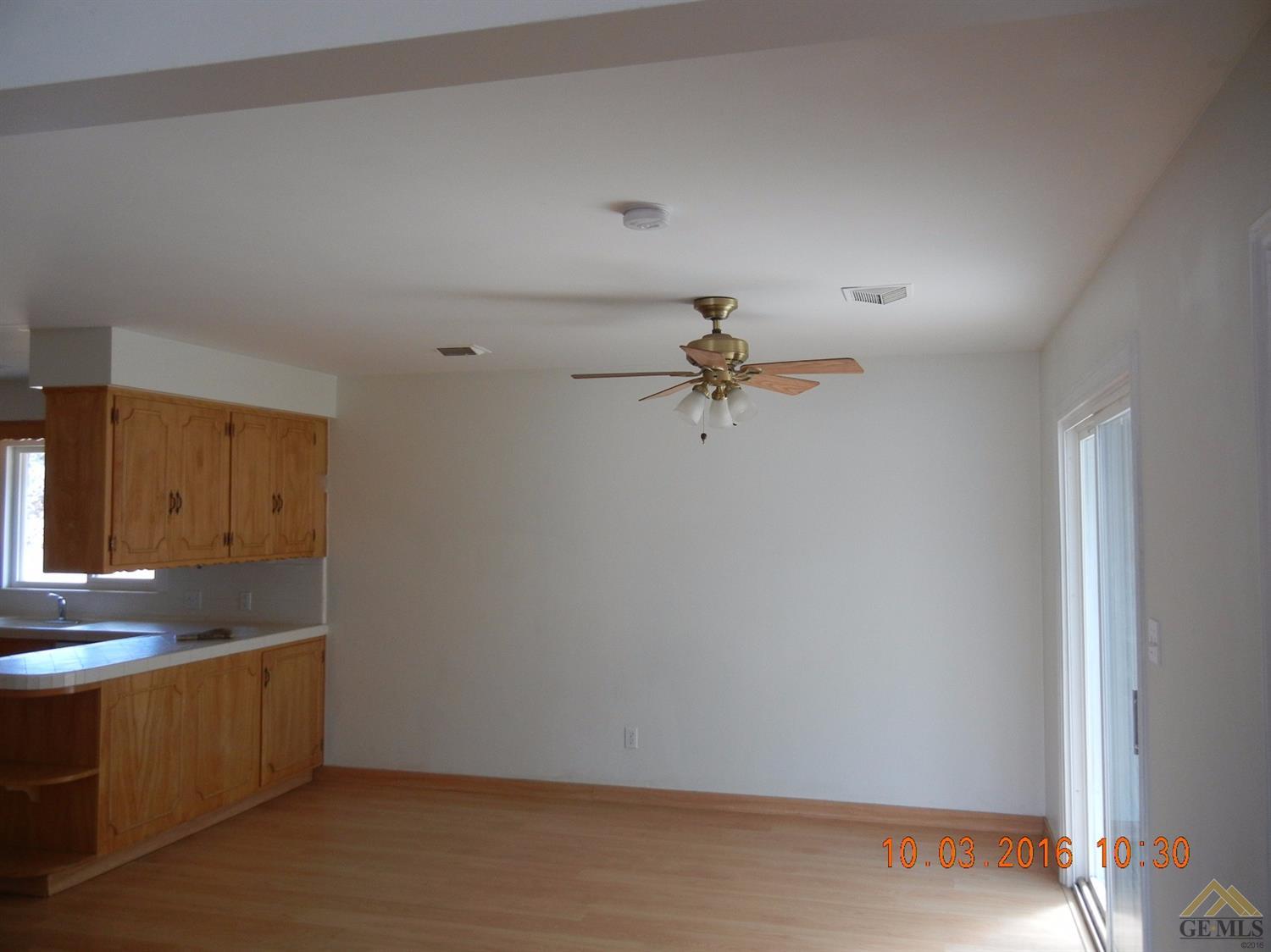 514 Mulberry St, Tehachapi, CA 93561 photo 8