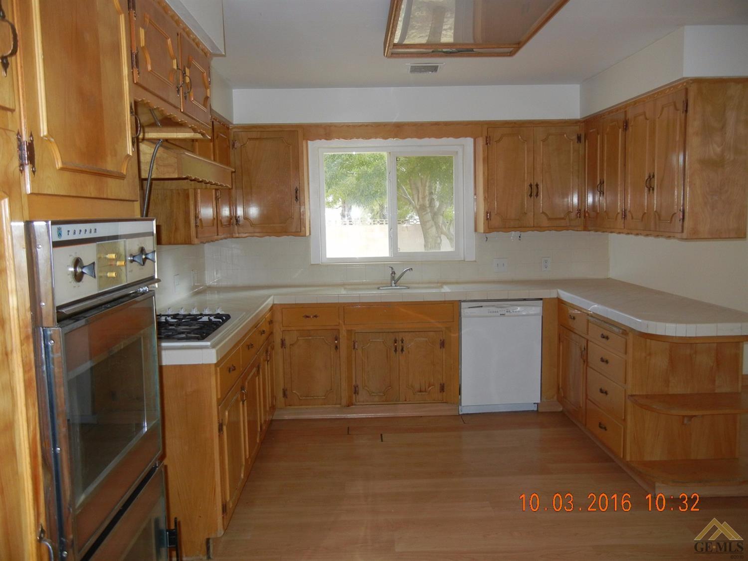 514 Mulberry St, Tehachapi, CA 93561 photo 14