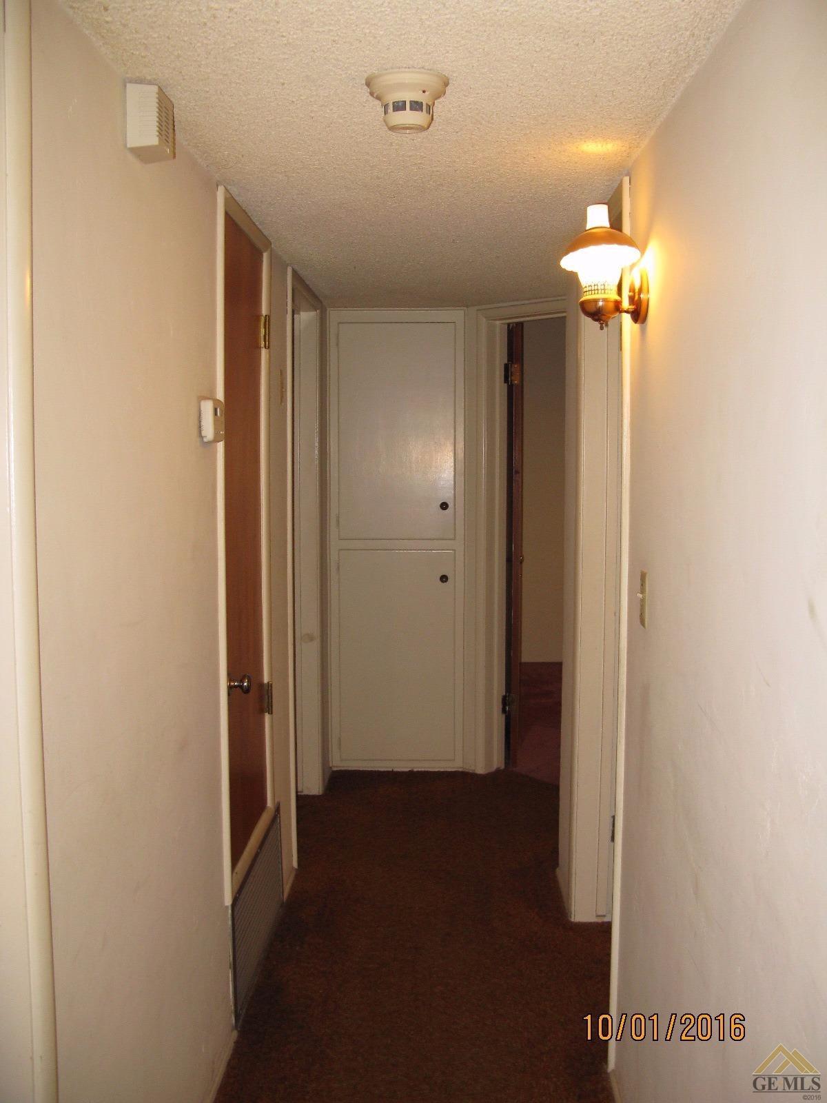 121 Bendix St, Bakersfield, CA 93308 photo 12