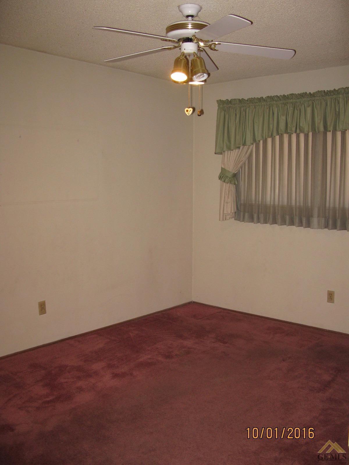 121 Bendix St, Bakersfield, CA 93308 photo 7