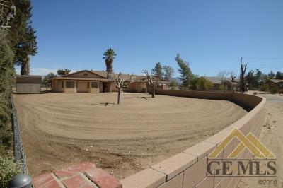 8215 Hickory Ave, Hesperia, CA 92345 photo 3