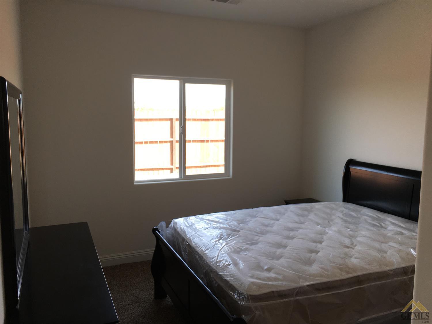 5550 Sawgrass Ct, Wasco, CA 93280 photo 9