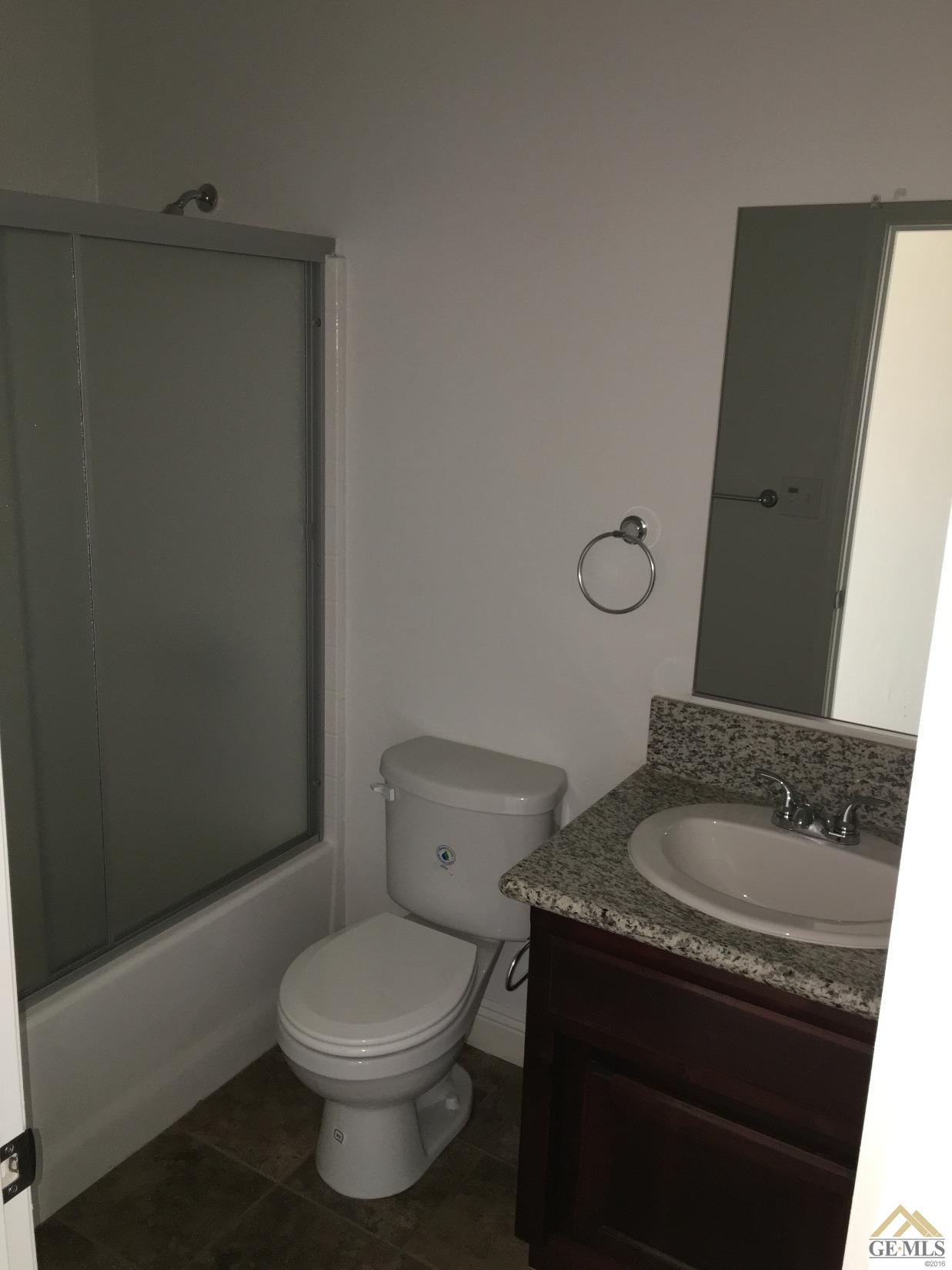 5550 Sawgrass Ct, Wasco, CA 93280 photo 8