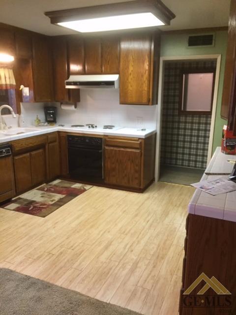 2309 Sunset St, Wasco, CA 93280 photo 7