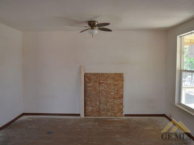 402 Jackson St, Taft, CA 93268 photo 12