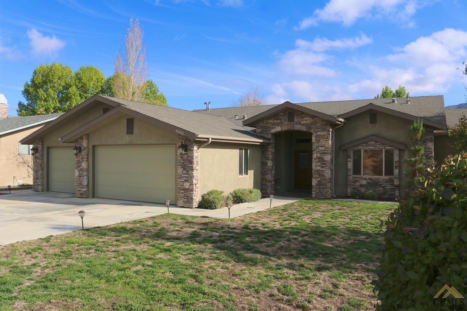 30010 N Lower Valley Rd, Tehachapi, CA 93561 photo 2