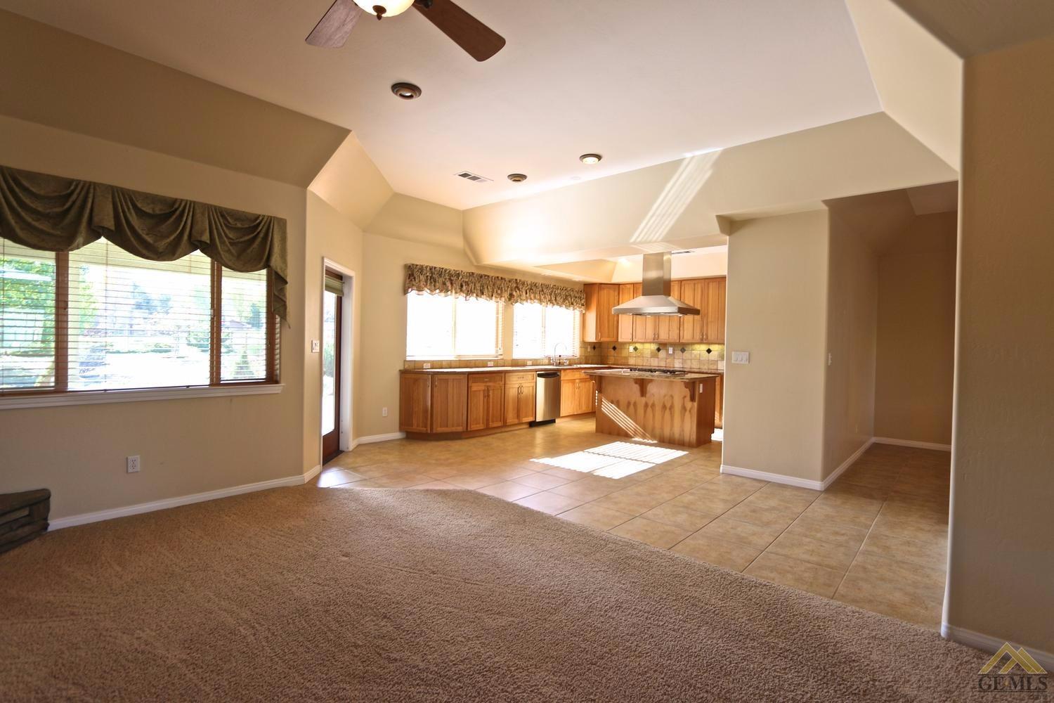 30010 N Lower Valley Rd, Tehachapi, CA 93561 photo 9