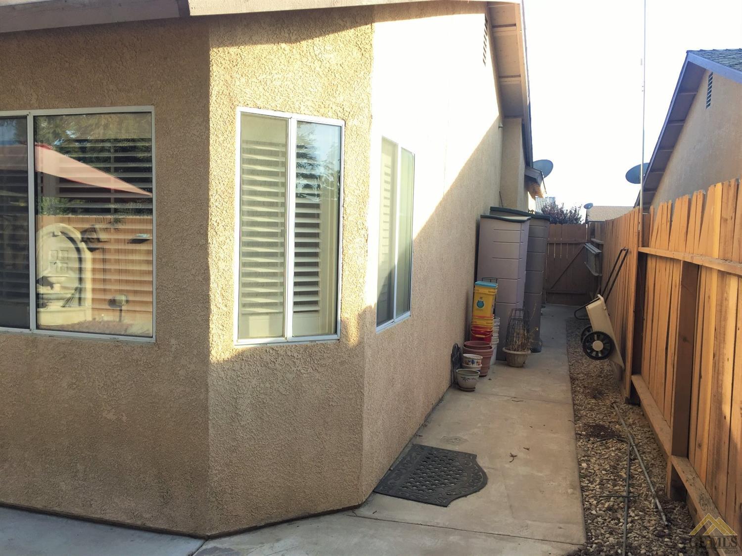 2500 Camellia St, Wasco, CA 93280 21 Photos MLS 21612450 Movoto