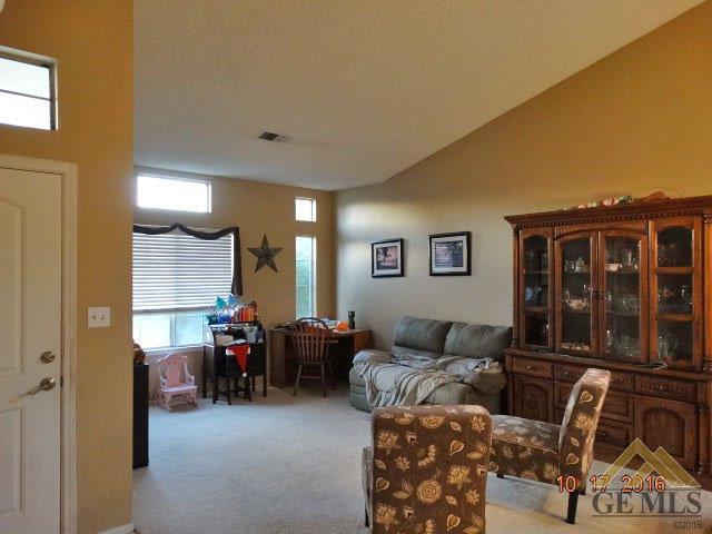  700 Harvest Creek Rd, Bakersfield, CA 93312 photo 4