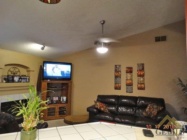 700 Harvest Creek Rd, Bakersfield, CA 93312 photo 10